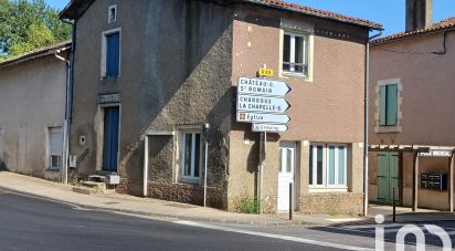 Maison de ville 4 pièces de 75 m² à Sommières-du-Clain (86160)