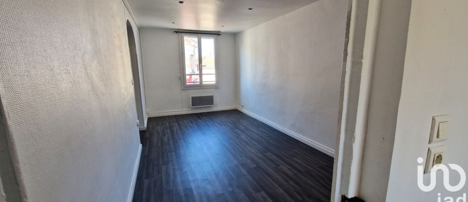 Immeuble de 108 m² à Nangis (77370)