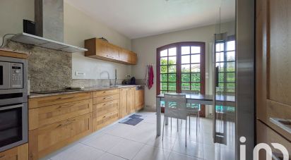 Maison 5 pièces de 185 m² à Villenave-d'Ornon (33140)