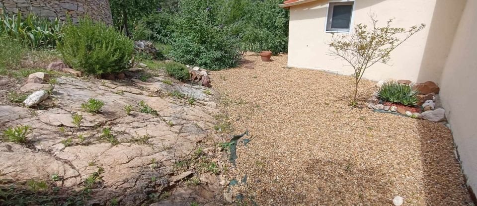 Maison traditionnelle 4 pièces de 105 m² à Nîmes (30000)