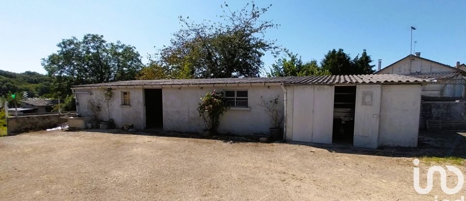 Pavillon 4 pièces de 107 m² à Montigny-le-Chartif (28120)