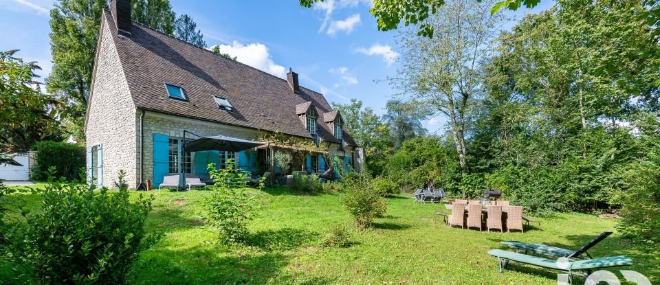 House 8 rooms of 185 m² in Fontainebleau (77300)