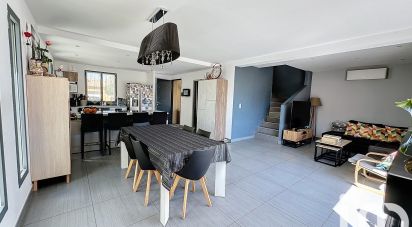 Maison 4 pièces de 123 m² à Balaruc-le-Vieux (34540)