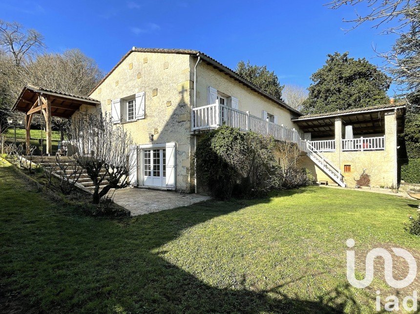 Maison de campagne 9 pièces de 250 m² à Libourne (33500)