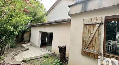 House 6 rooms of 100 m² in Palaiseau (91120)