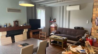 Maison 4 pièces de 120 m² à Sainte-Foy-la-Grande (33220)