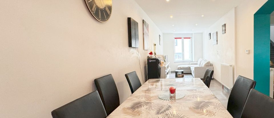 Maison 6 pièces de 130 m² à Rambervillers (88700)