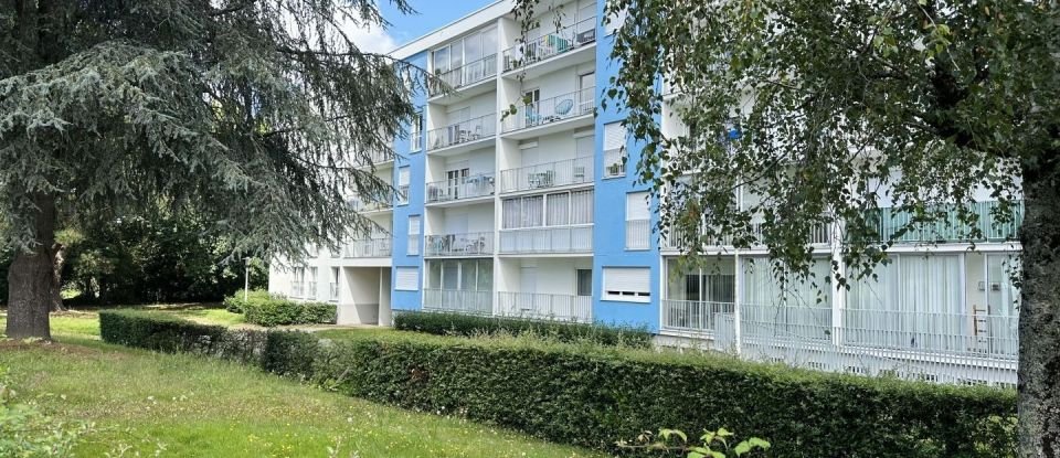 Appartement 4 pièces de 72 m² à Saint-Herblain (44800)