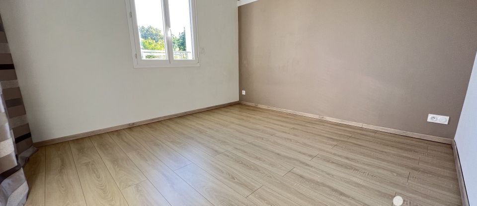 Maison traditionnelle 5 pièces de 121 m² à Eysines (33320)