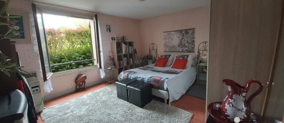 Maison 5 pièces de 99 m² à Vitry-sur-Loire (71140)