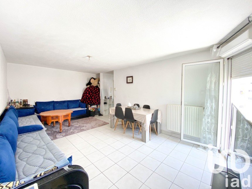 Apartment 3 rooms of 63 m² in Saint-Laurent-du-Var (06700)