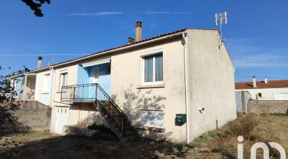 Village house 4 rooms of 90 m² in Andilly (17230)