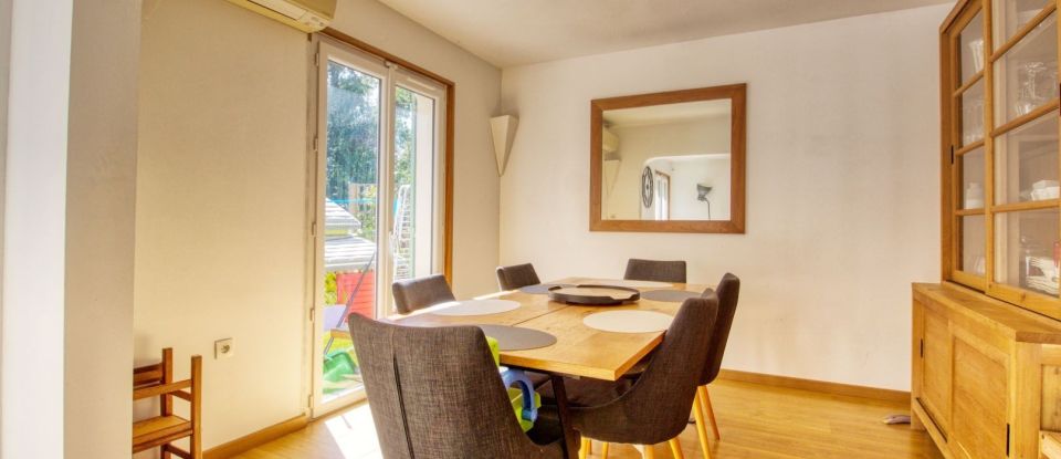 Maison 8 pièces de 152 m² à Ableiges (95450)