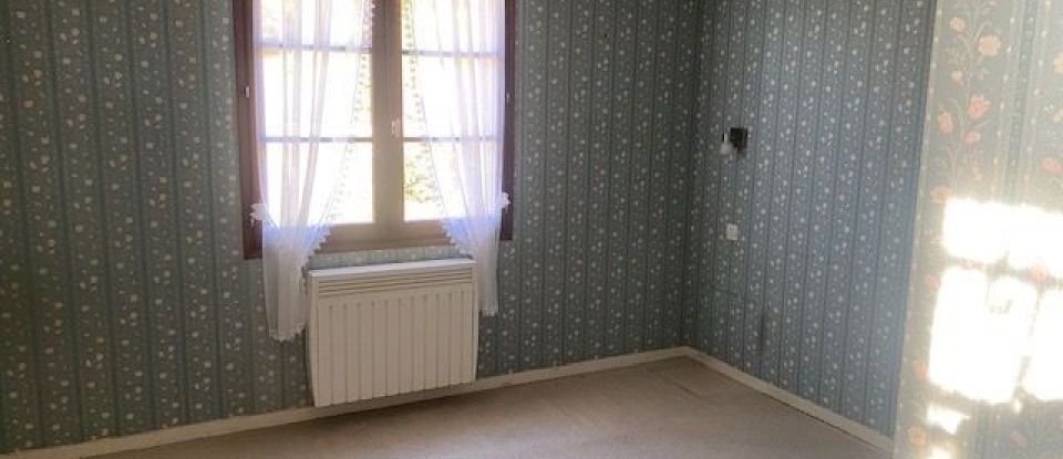 House 5 rooms of 125 m² in Attichy (60350)