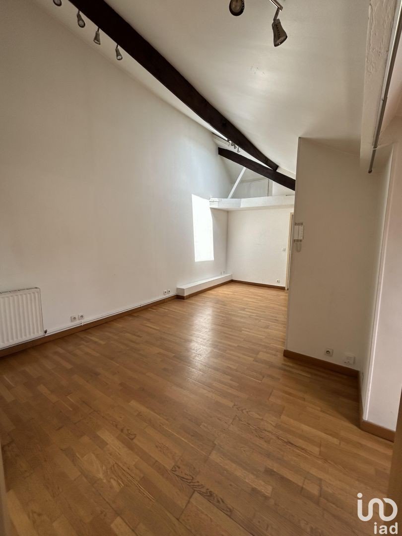 Apartment 3 rooms of 46 m² in Fontainebleau (77300)