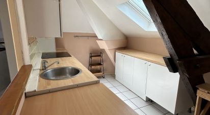 Appartement 3 pièces de 46 m² à Fontainebleau (77300)