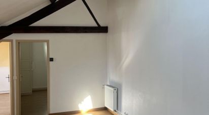 Appartement 3 pièces de 46 m² à Fontainebleau (77300)