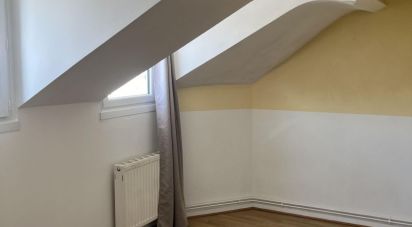 Appartement 3 pièces de 46 m² à Fontainebleau (77300)