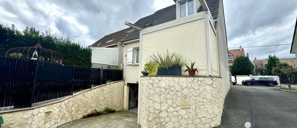 Maison traditionnelle 6 pièces de 125 m² à Villiers-sur-Marne (94350)