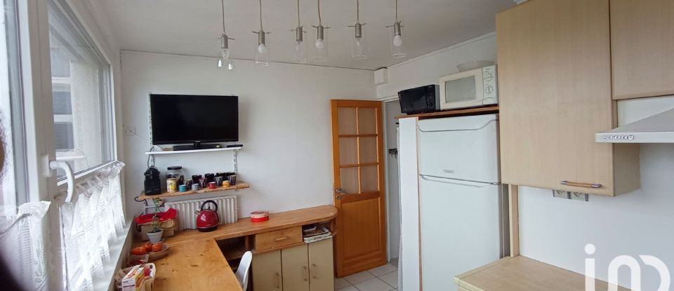 Apartment 6 rooms of 97 m² in Pontoise (95300)