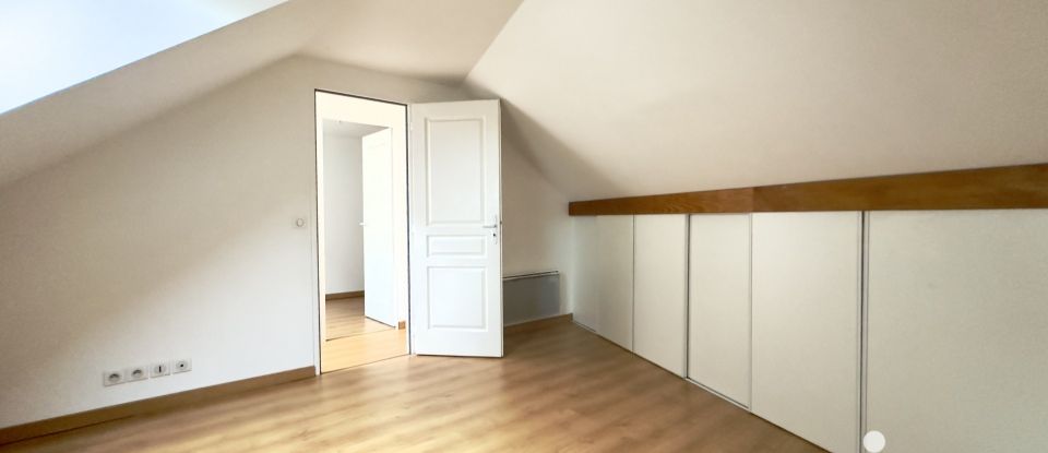 Appartement 4 pièces de 67 m² à Saint-Prix (95390)