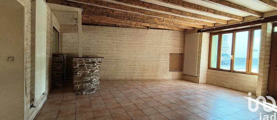 Town house 6 rooms of 157 m² in Petit-Mars (44390)