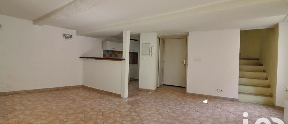 Immeuble de 112 m² à Saint-Maximin-la-Sainte-Baume (83470)