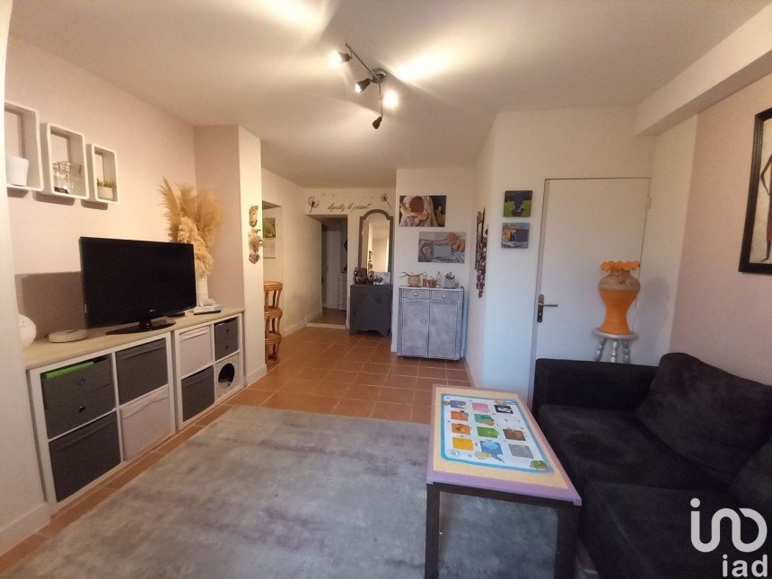 Apartment 5 rooms of 69 m² in Clermont (60600)