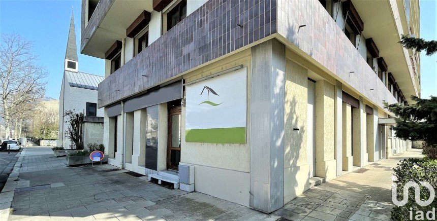 Business premises of 116 m² in Grenoble (38100)