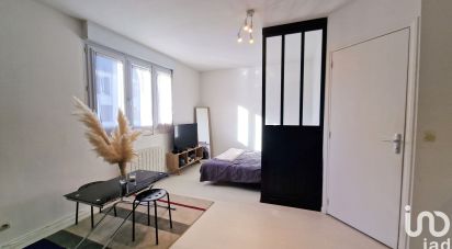 Apartment 1 room of 25 m² in Pontcarré (77135)