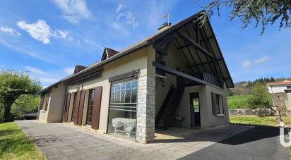 Maison 5 pièces de 119 m² à Saint-Parthem (12300)