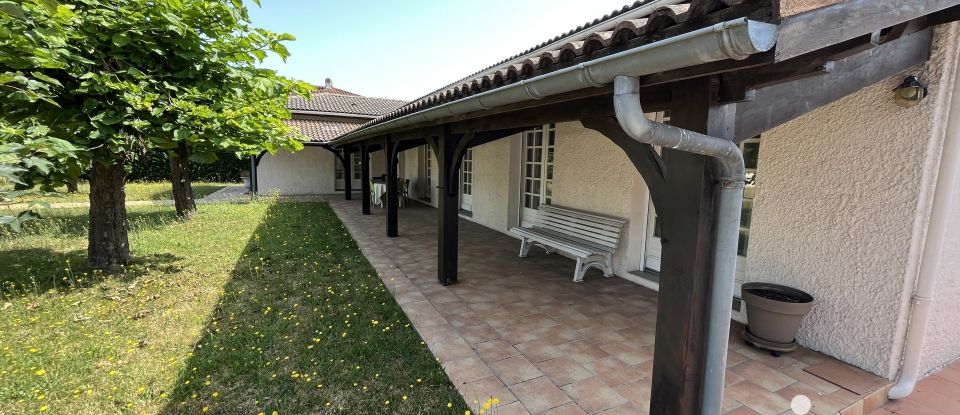 Maison traditionnelle 5 pièces de 118 m² à Saint-Loubès (33450)