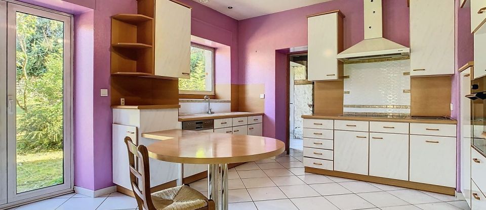 Maison 7 pièces de 248 m² à Chaumont (52000)