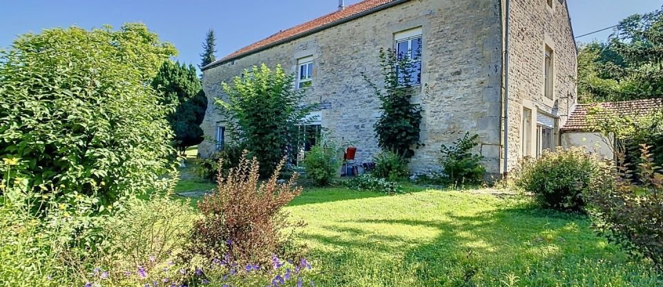 House 7 rooms of 248 m² in Chaumont (52000)