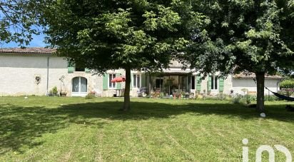 Longere 2 rooms of 115 m² in Vanzac (17500)