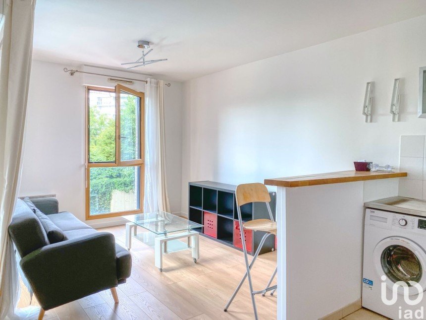 Appartement 2 pièces de 40 m² à Asnières-sur-Seine (92600)