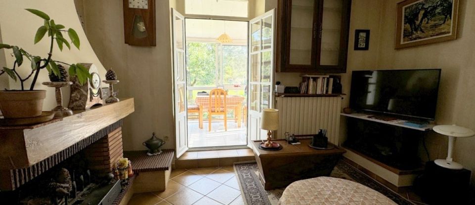 House 6 rooms of 140 m² in Rolampont (52260)