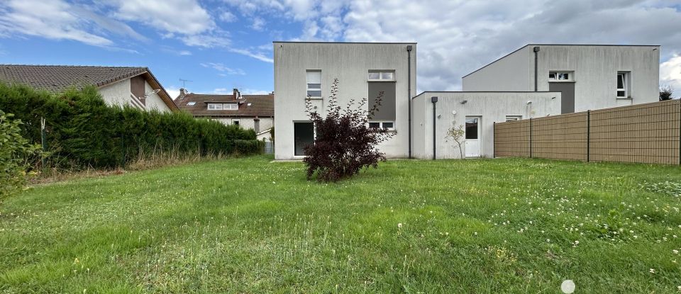 Maison 5 pièces de 104 m² à Anould (88650)