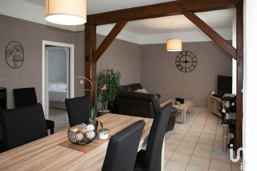 Maison 4 pièces de 108 m² à Omey (51240)