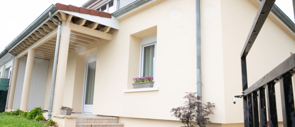 Maison 4 pièces de 108 m² à Omey (51240)