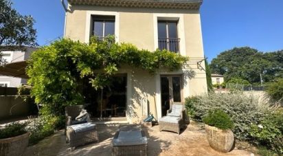 House 4 rooms of 90 m² in L'Isle-sur-la-Sorgue (84800)