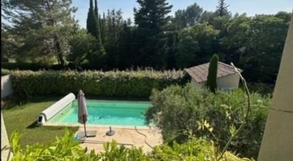 House 4 rooms of 90 m² in L'Isle-sur-la-Sorgue (84800)