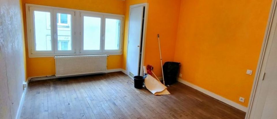 Maison 9 pièces de 190 m² à Châtellerault (86100)