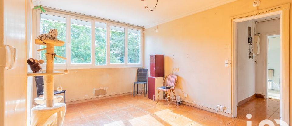 Appartement 4 pièces de 65 m² à Savigny-sur-Orge (91600)