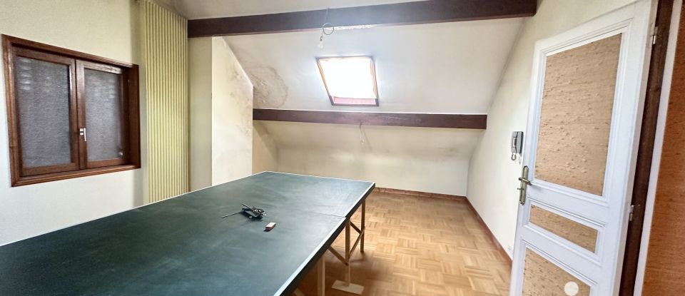 Maison 10 pièces de 218 m² à Palaiseau (91120)