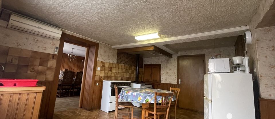 Farm 4 rooms of 113 m² in Sainte-Hélène (88700)