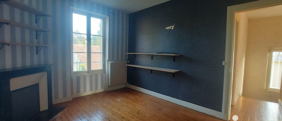 Maison 5 pièces de 125 m² à Congis-sur-Thérouanne (77440)