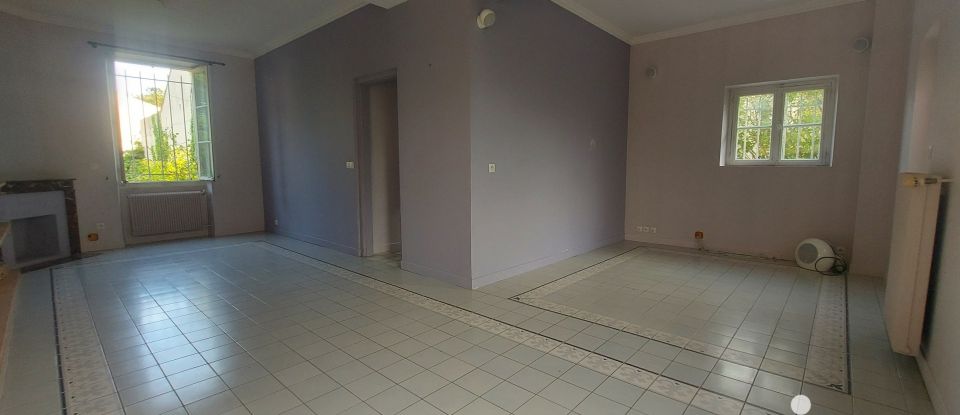 Maison 5 pièces de 125 m² à Congis-sur-Thérouanne (77440)