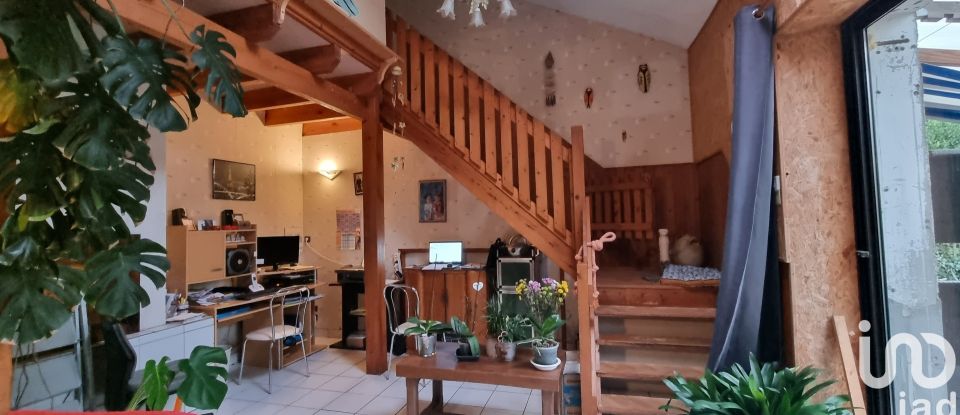 House 7 rooms of 132 m² in Moutiers-sur-le-Lay (85320)