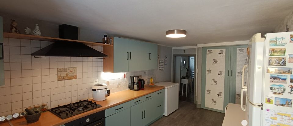 Immeuble de 230 m² à Bourbonne-les-Bains (52400)